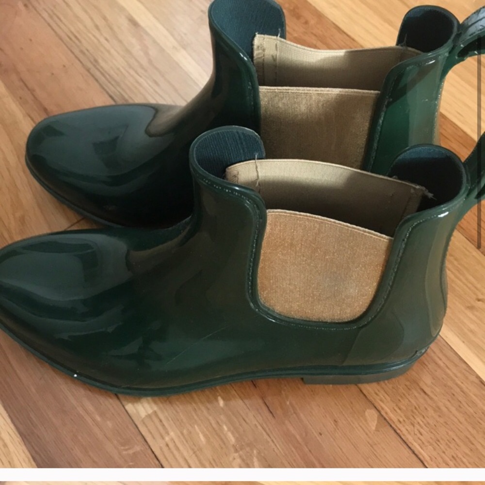 Rain boots